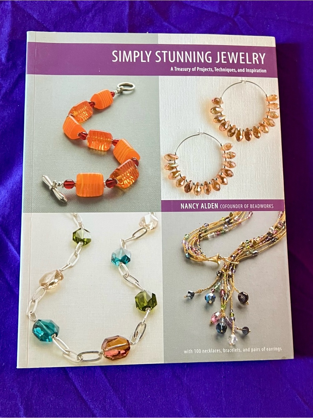 Book on Beadwork (How to) - Simply Stunning Jewelry